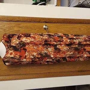 HOUSE BRAND LONG SLINKY FEEL DRESS SLEEVELESS WITH POCKETS IN FALL BROWNS 1X